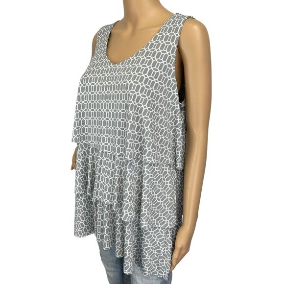 2/$15 Susan Graver Tiered Tunic Tank Top Gray White Sleeveless V-Neck Size M - Picture 4 of 9